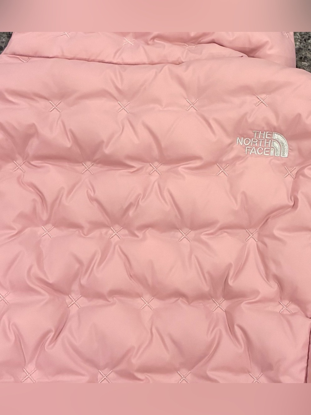 (2) Womens NORTH FACE 550 Down Quilted Coats, sz Medium - Picture 7 of 9